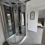Suzana Accommodatie bij particulieren La Suze-sur-Sarthe