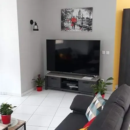 Suzana La Suze-sur-Sarthe