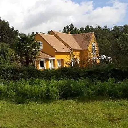 Suzana La Suze-sur-Sarthe