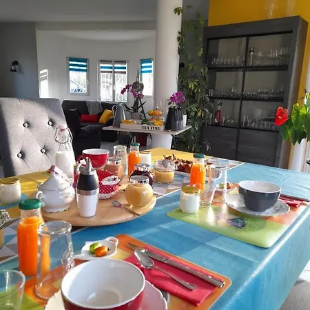 Suzana Alloggio in famiglia La Suze-sur-Sarthe