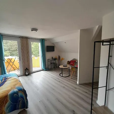 Suzana Privat bolig La Suze-sur-Sarthe